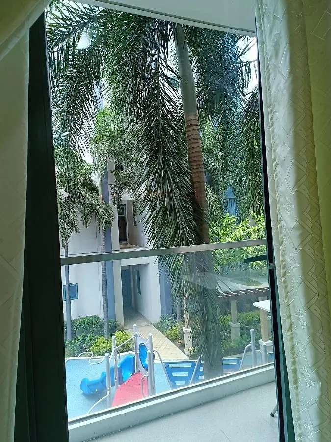 1Br At Two Palmtree Villas Across Manila Airport Terminal 3 Apartment