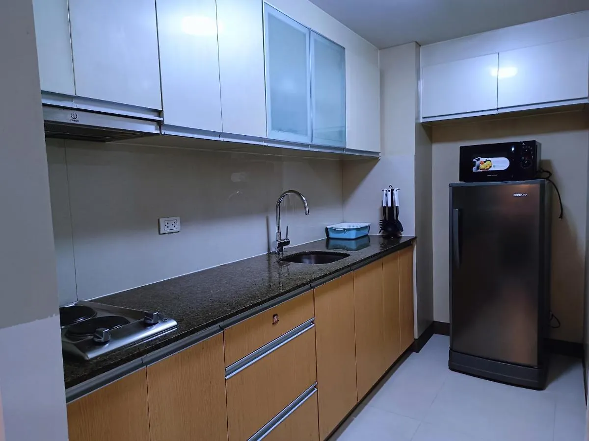 1Br At Two Palmtree Villas Across Manila Airport Terminal 3 Apartment